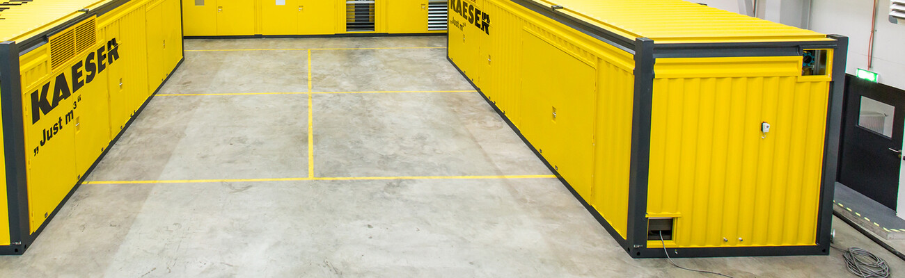 Kolm firma Kaeser Kompressoren suruõhu valmistamise konteinerjaama Linzis.